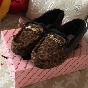 Juicy Couture slippers moccasins